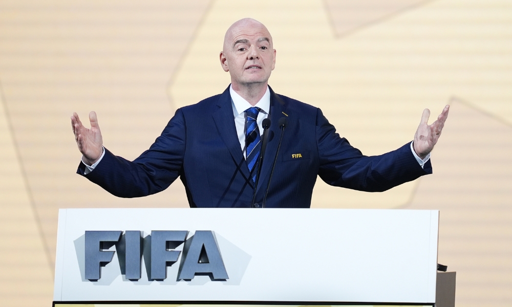 在关键比赛 在关键比赛